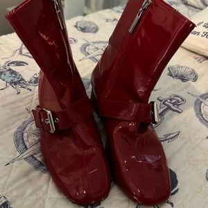 Nine West patent leather boots